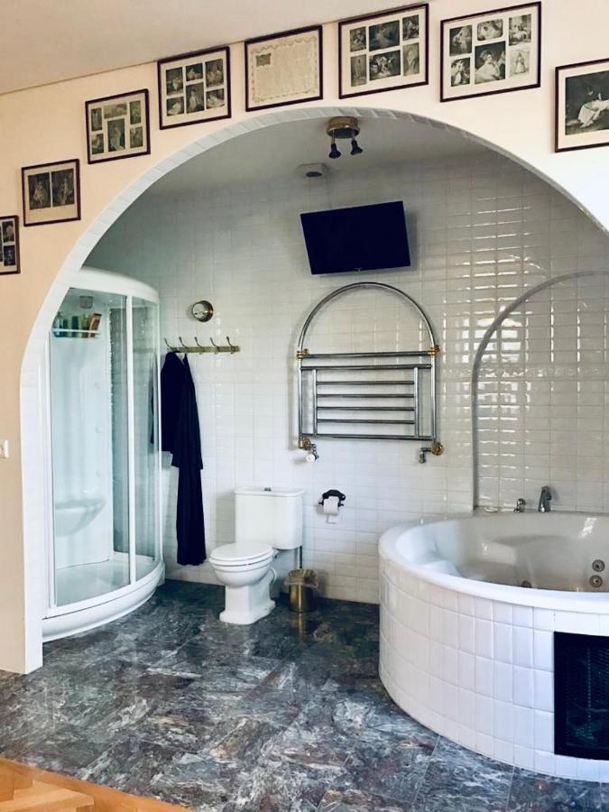 Maison Suchard, Tradition & Elegance In The Jura Couvet Extérieur photo