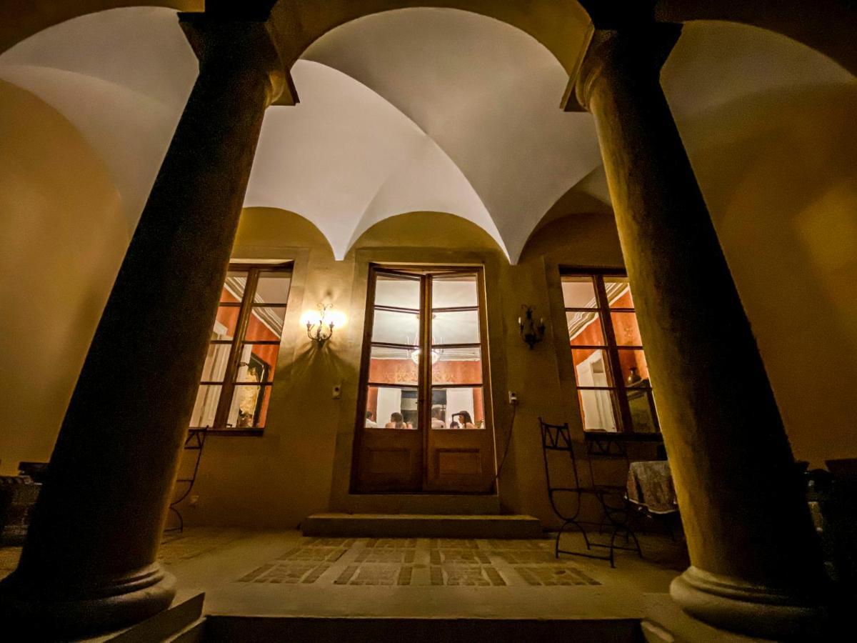 Maison Suchard, Tradition & Elegance In The Jura Couvet Extérieur photo